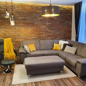  Apartman Jégmadár